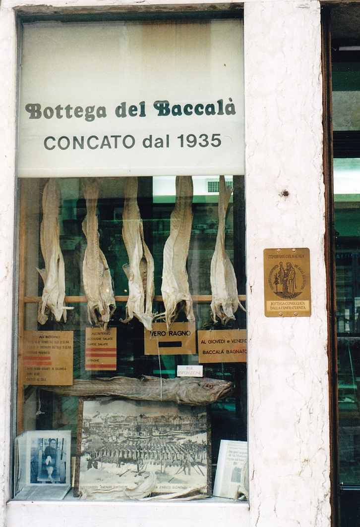 19 BassanoBottegaBaccalà.jpg - Bassano del Grappa (Vi), bottega del centro